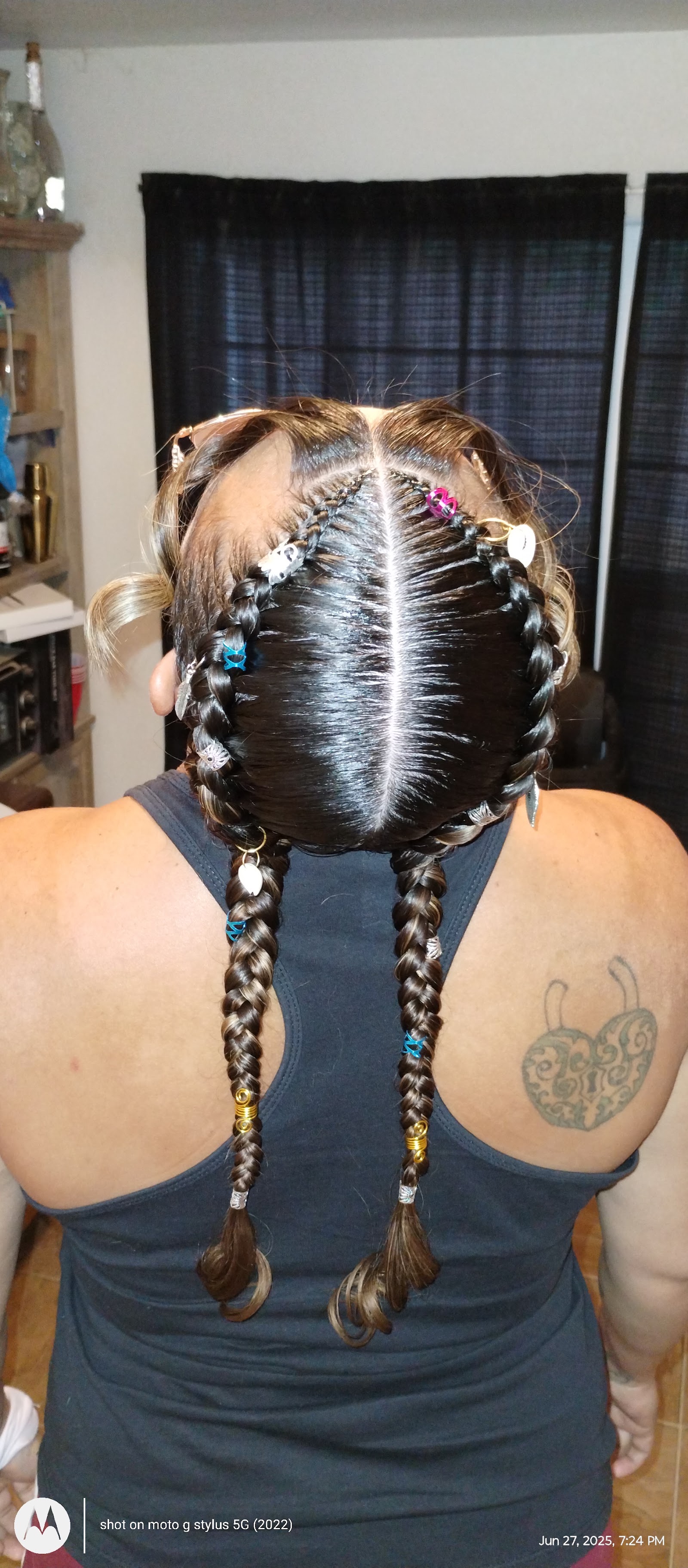 Phoenix Rising HairStudio nail photo 3